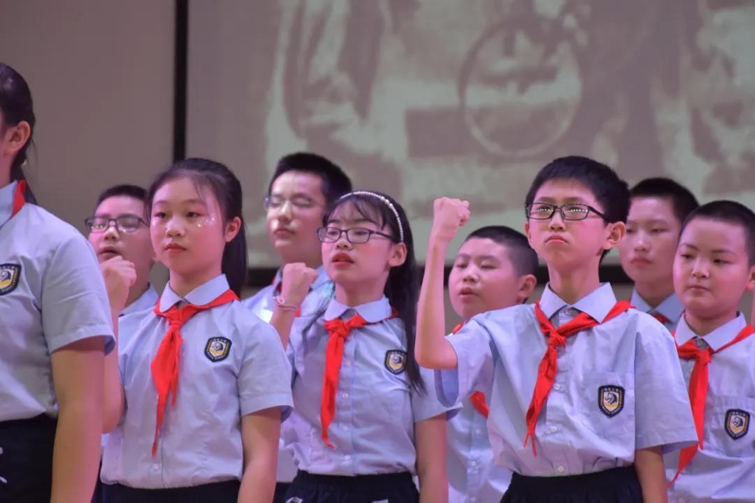 畢業(yè)季 | 咔嚓!這一刻，讓所有美好定格——樂(lè)至博駿公學(xué)小學(xué)2020屆畢業(yè)生風(fēng)采