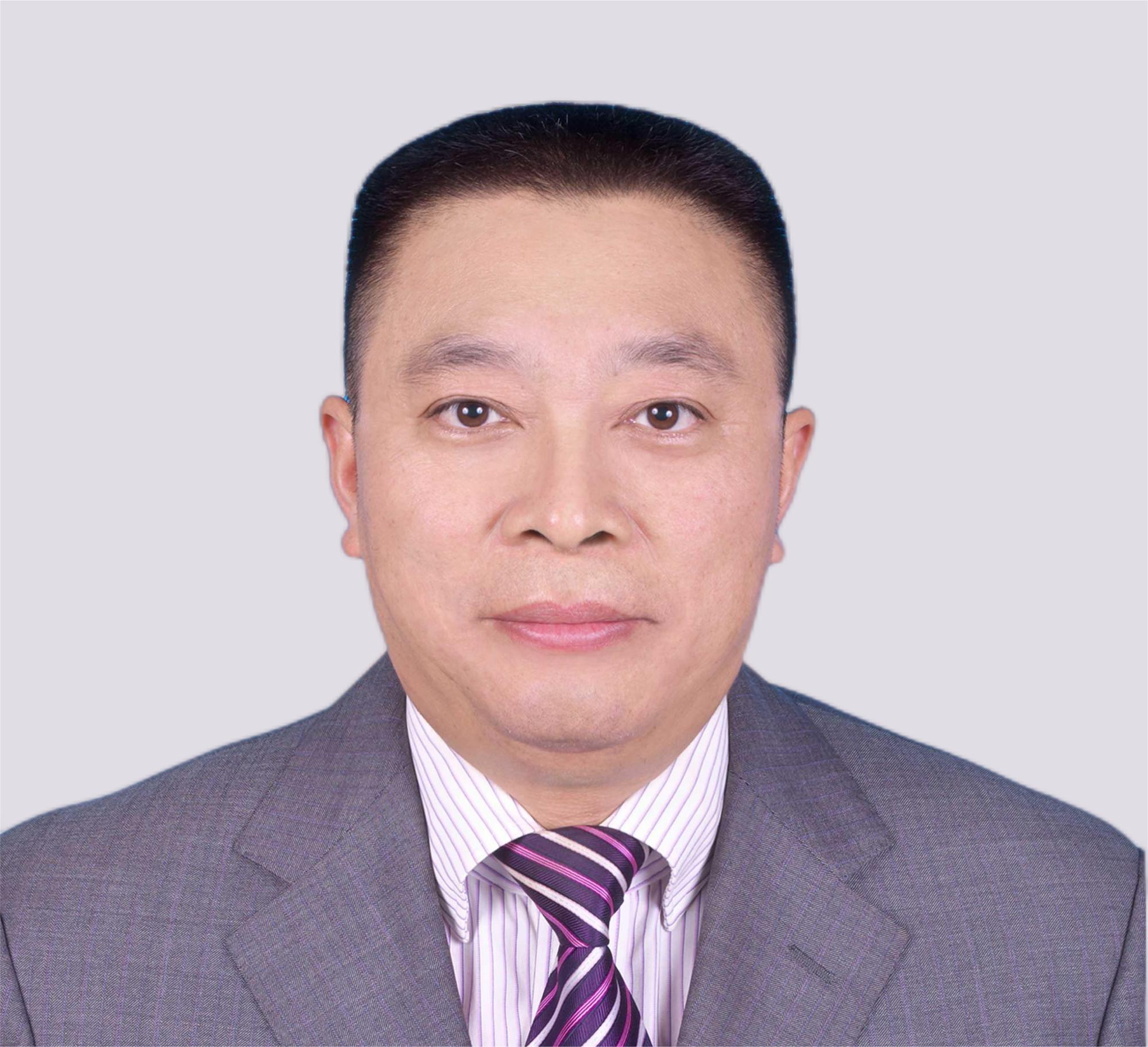 樂(lè)至博駿校長(zhǎng)    王開(kāi)宇